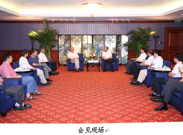 陈章良会见中国人与生物圈国家委员会主席许智宏