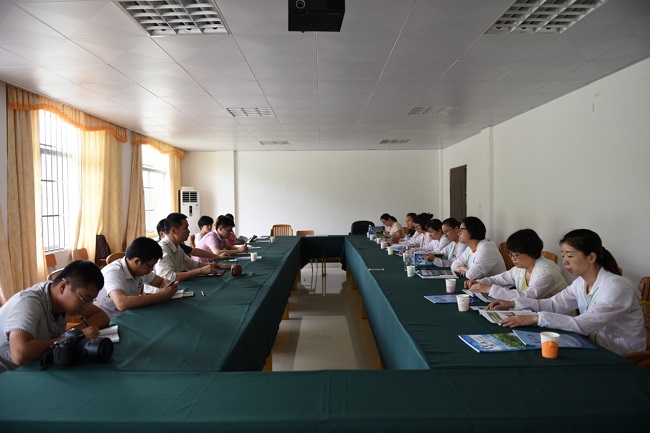 交流学习增进友谊 分享经验共同提高