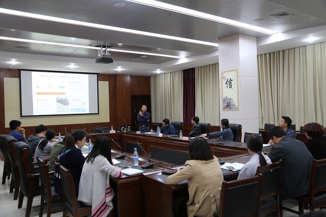 厦门大学黄凌风教授到海洋研究院做专题讲座