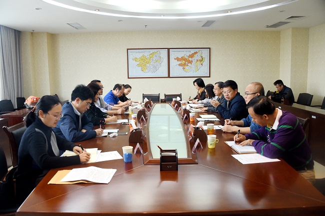 广西海洋和渔业厅与桂林理工大学开展进一步交流座谈