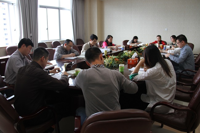 厅人事处党支部集中学习《习近平谈治国理政》第二卷